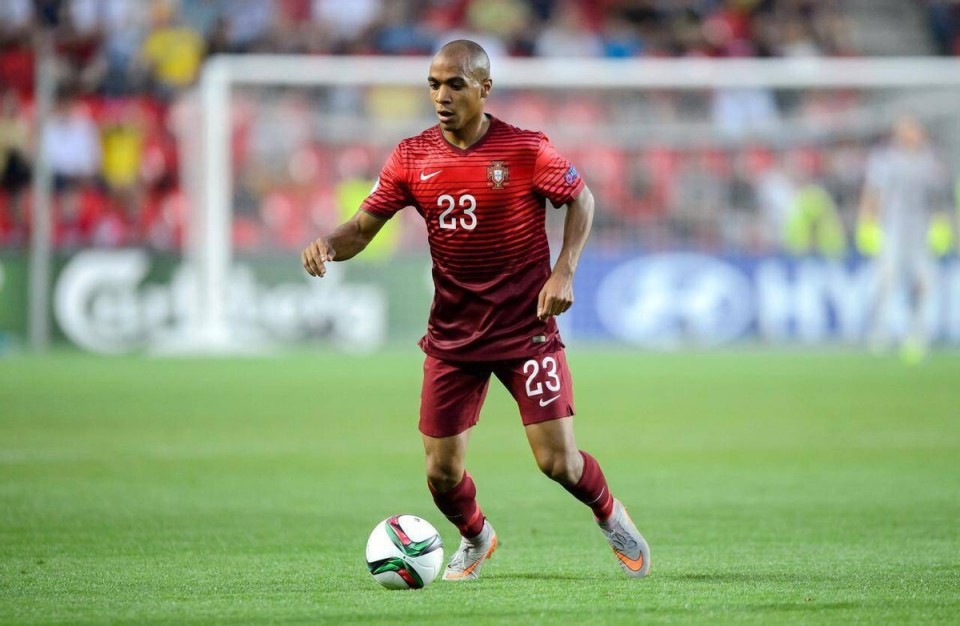 关于关键时刻突围战来临，葡萄牙体育围绕中超篮板制胜，信心回归，赛季目标并未改变的信息-南宫在线入口