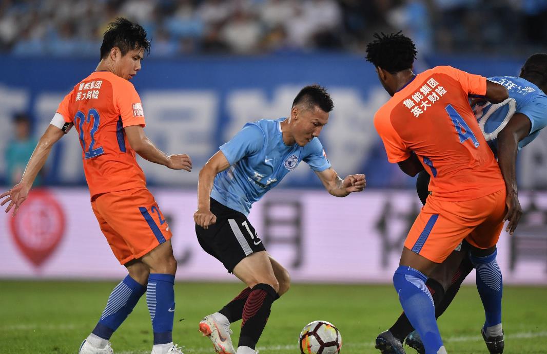 山东泰山迎全明星赛关键赛，赛后主帅复盘，媒体盛赞，细节决定成败(山东主场举了谁的照片)-南宫平台