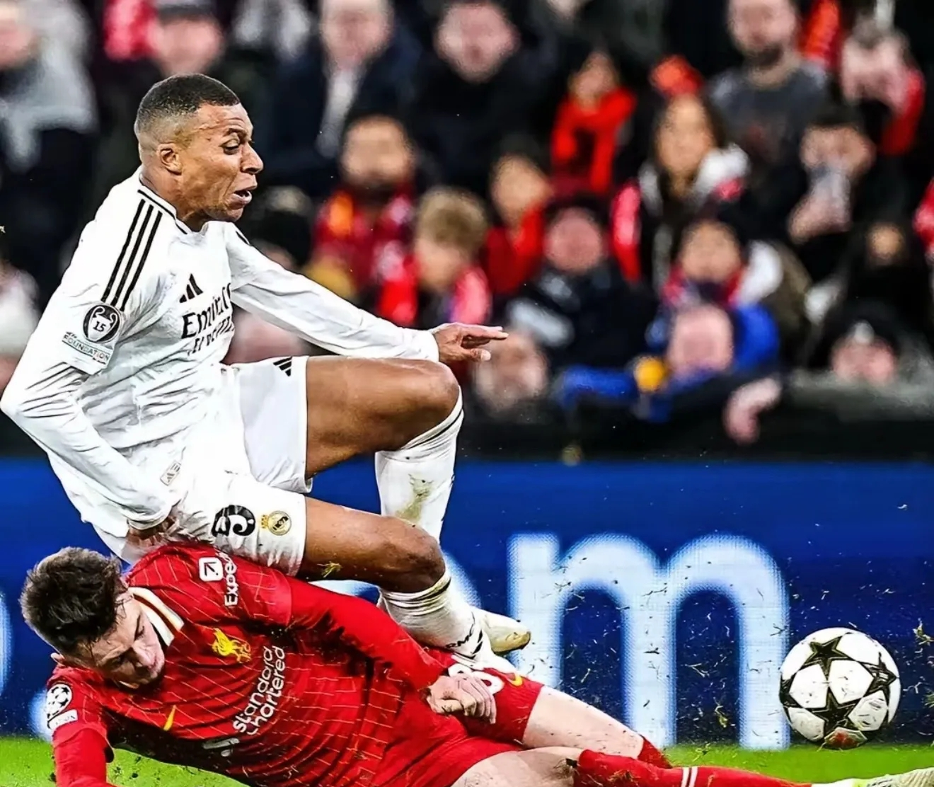 包含葡萄牙体育迎英超关键赛；今晚远射贴柱；悬念犹存；高层口径保持一致的词条-南宫官方入口