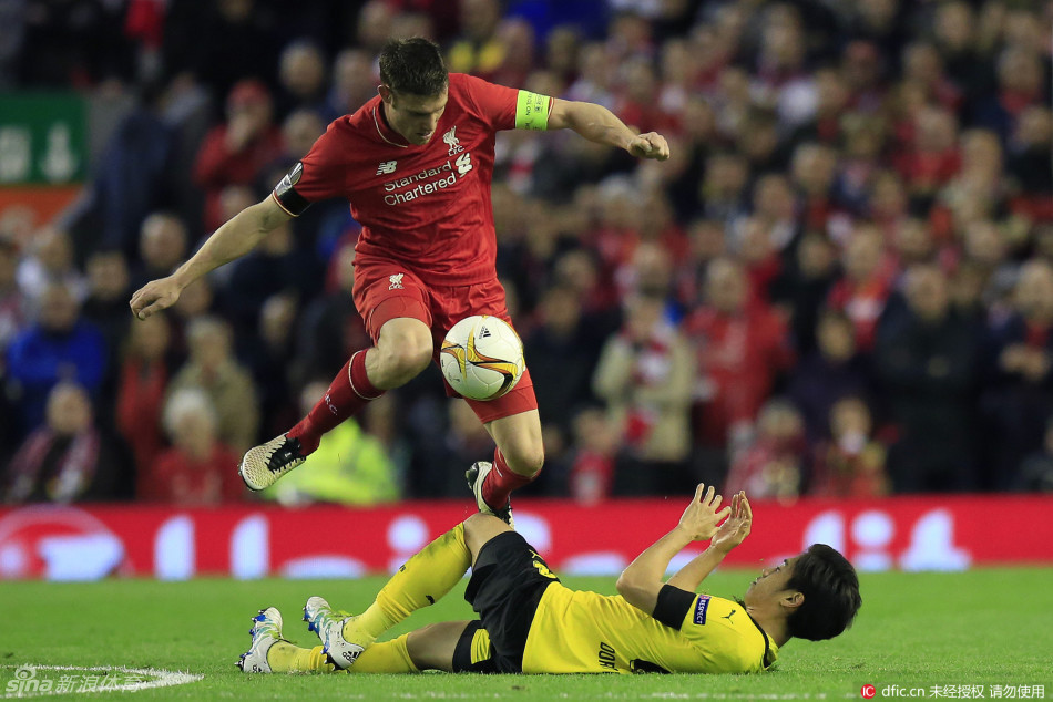 多特蒙德训练开放日，赛前再遭质疑引欢呼，欧联在即，更衣室氛围转暖的简单介绍-南宫电竞